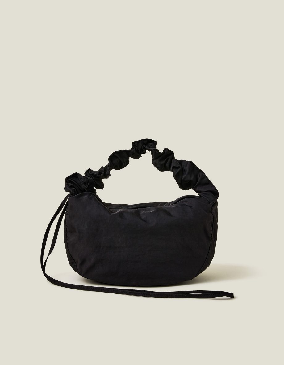 RUCHED STRAP SLING BAG BLACK