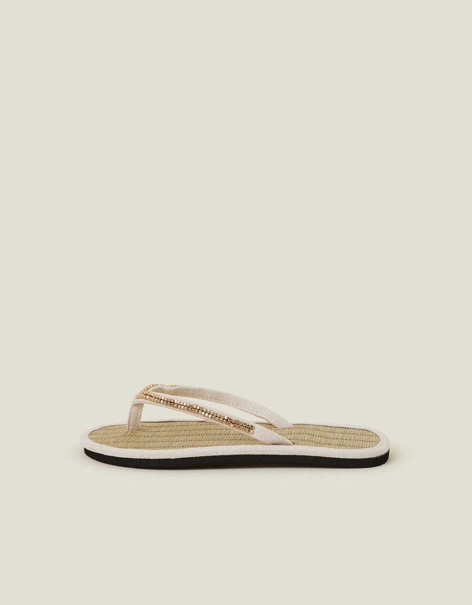 BEADED SEAGRASS FLIP FLOPS CREAM