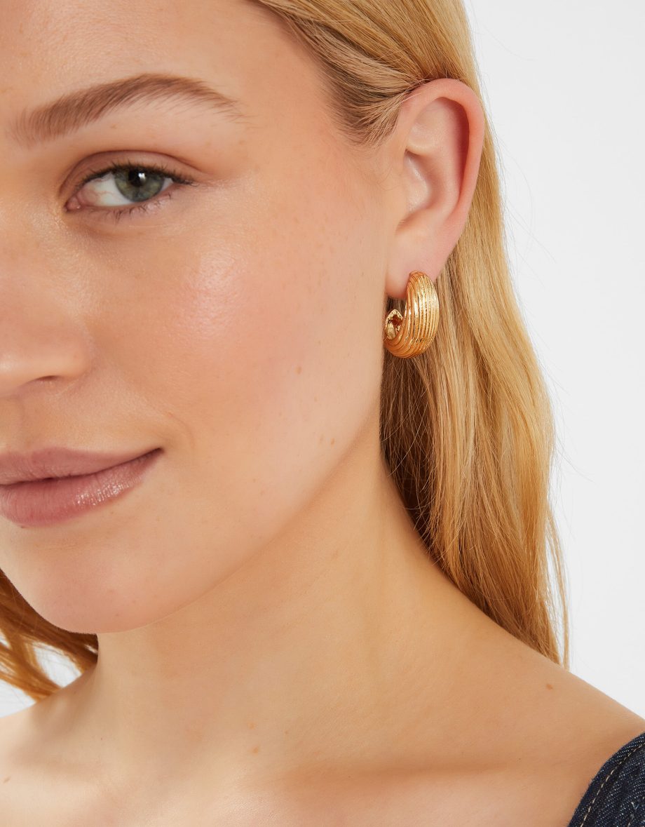 CHUNKY RIBBED HOOP EARRINGS