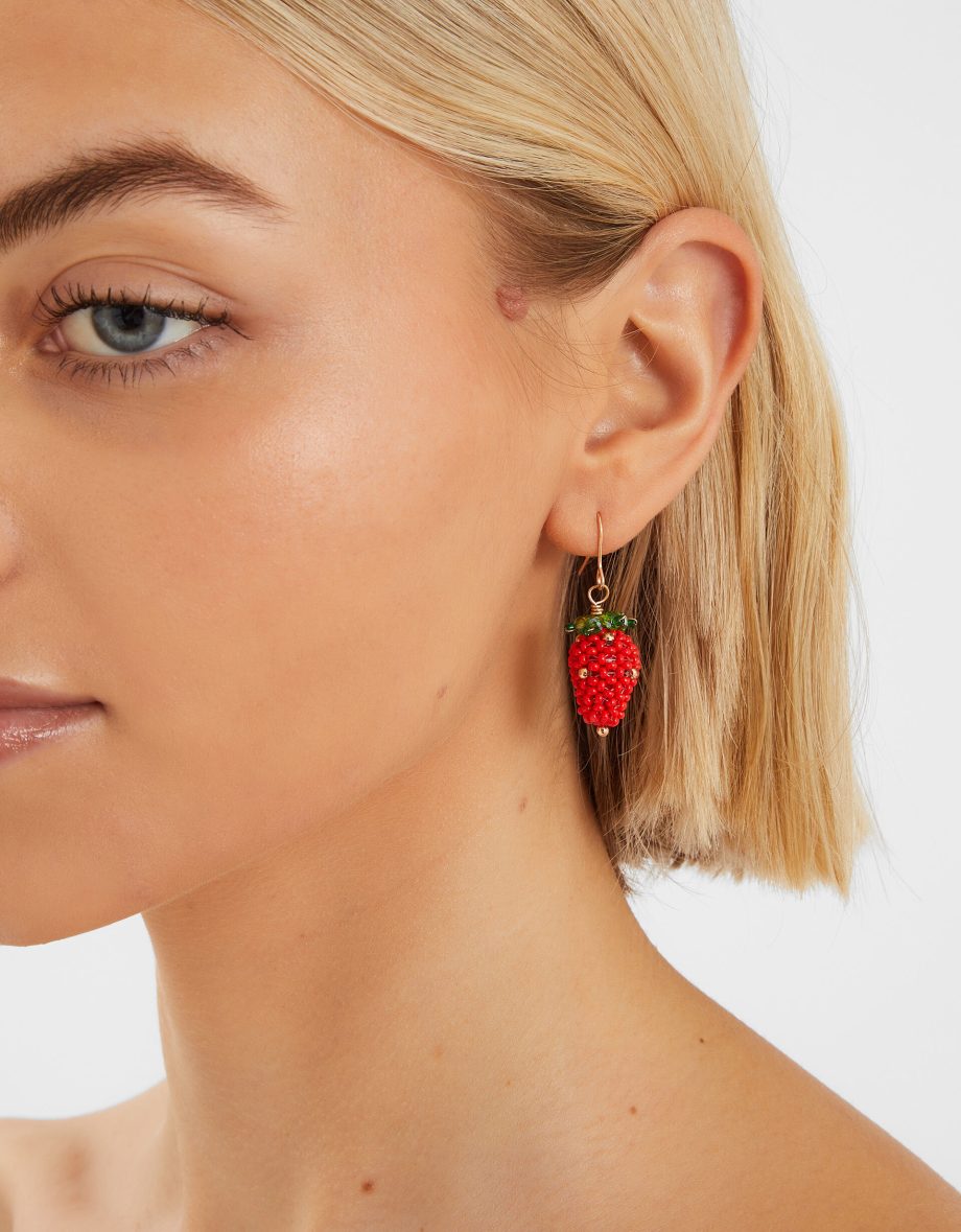 STRAWBERRY BEADED DROP EARRINGS