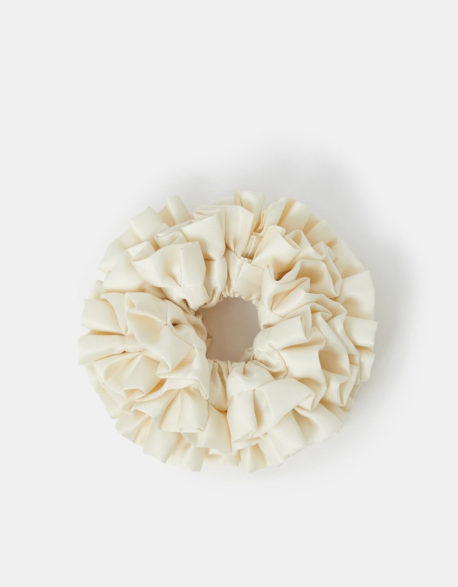 OVERSIZED RUFFLE SATIN HAIR SCRUNCHIE CREAM