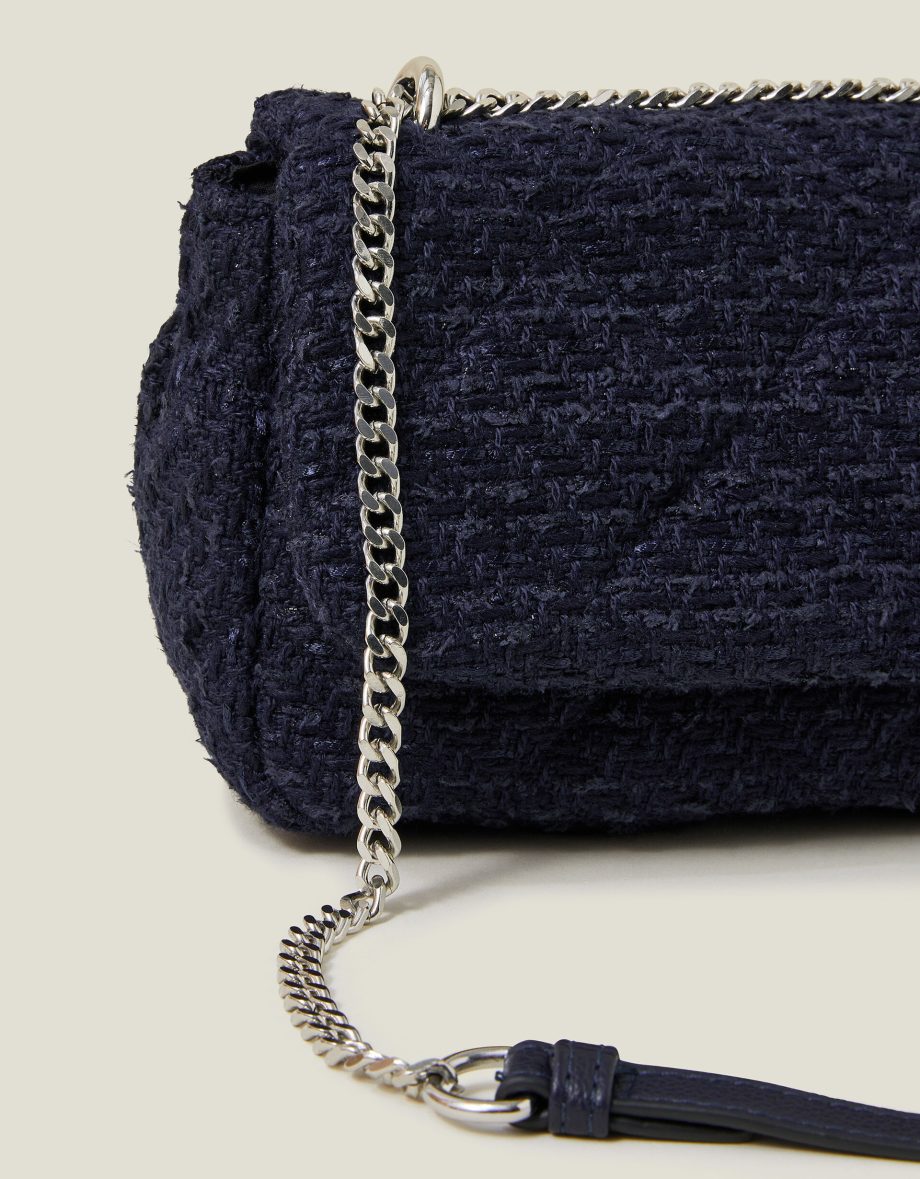 BOUCLE CHAIN SHOULDER BAG