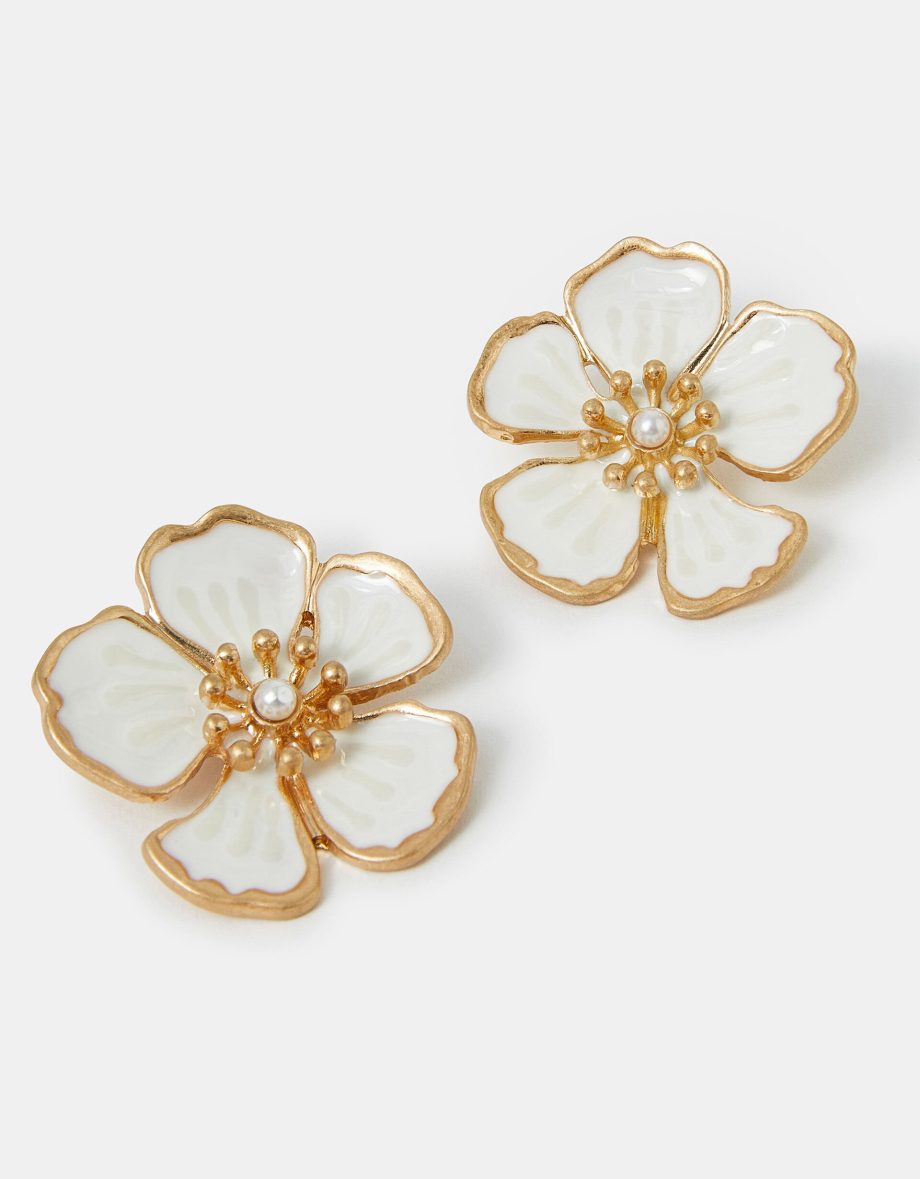 STATEMENT FLOWER STUD EARRINGS