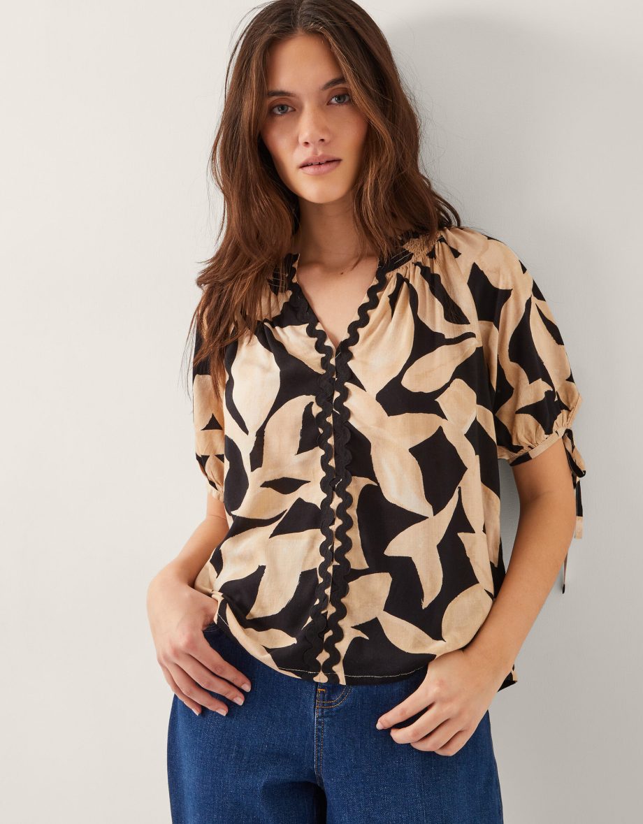 Annie Print Short Sleeve Top Black