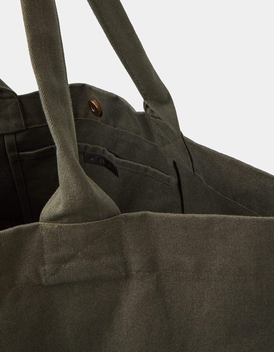 SUN EMBELLISHED TOTE BAG