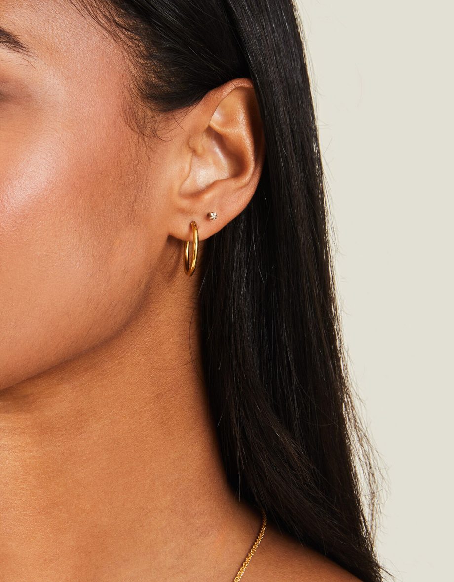 STAINLESS STEEL MEDIUM HOOPS