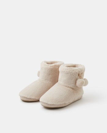 SUPER SOFT POM POM SLIPPER BOOTS CREAM