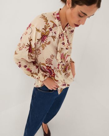 Yasmina floral print blouse ivory