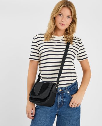 HEART PATCH CROSSBODY BAG
