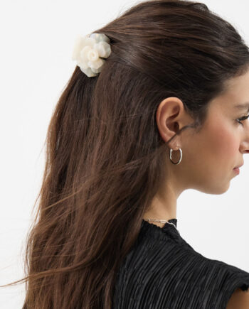 Rose Claw Clip Cream