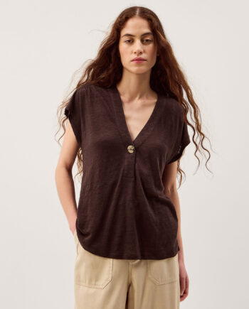Lucy Linen T-Shirt Brown